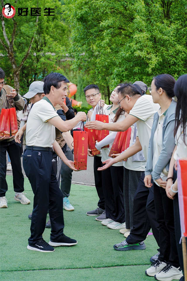 1747040335956176.jpg 4.jpg